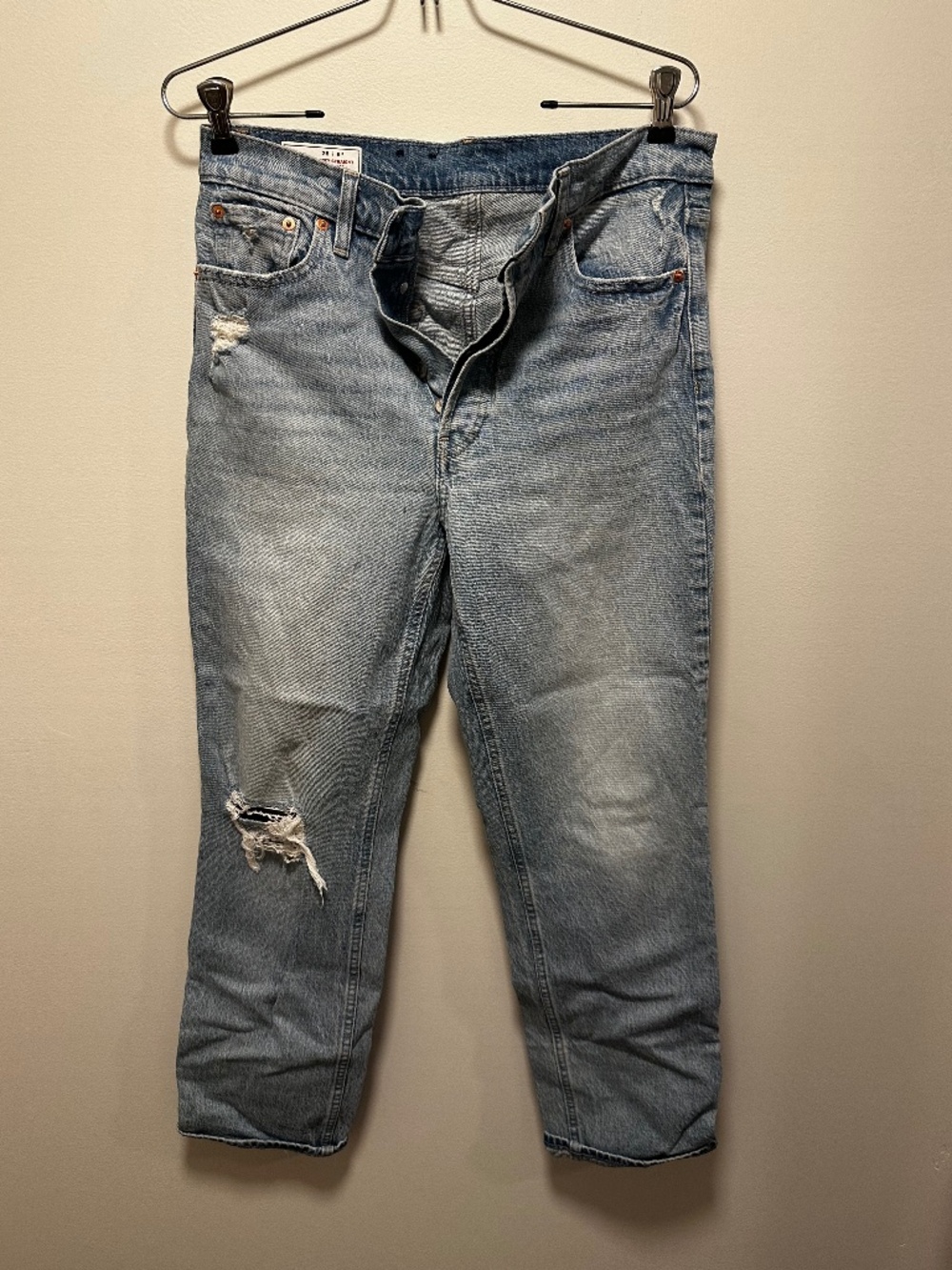 Gap Cheeky High Rise Woman's Jeans Distressed Button Fly Light Wash 5 Pocket